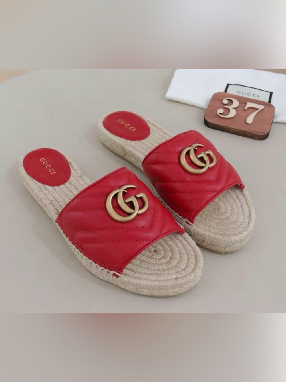 🚩steal Gucci Red Quilted Leather Espadrille Slide Sandals with Gold Double G
